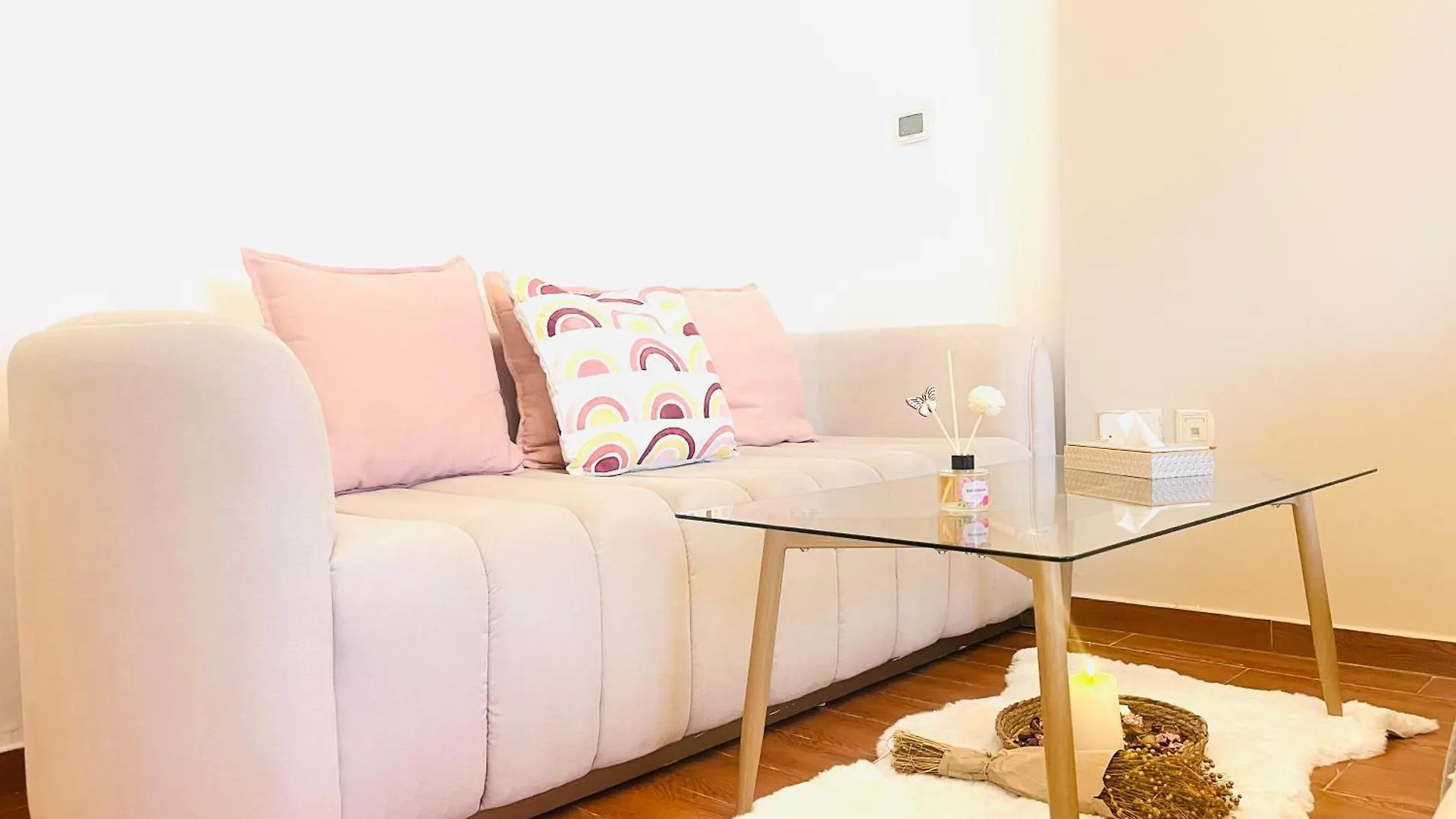Aesthetically Designed Lavish Apt, Near Marina Dubai Forenede Arabiske Emirater